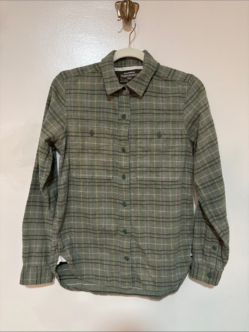 REI Olive Green Plaid Flannel Button-Down Shirt 100% Cotton Cabin Hiking XS